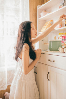 陪睡女人在线